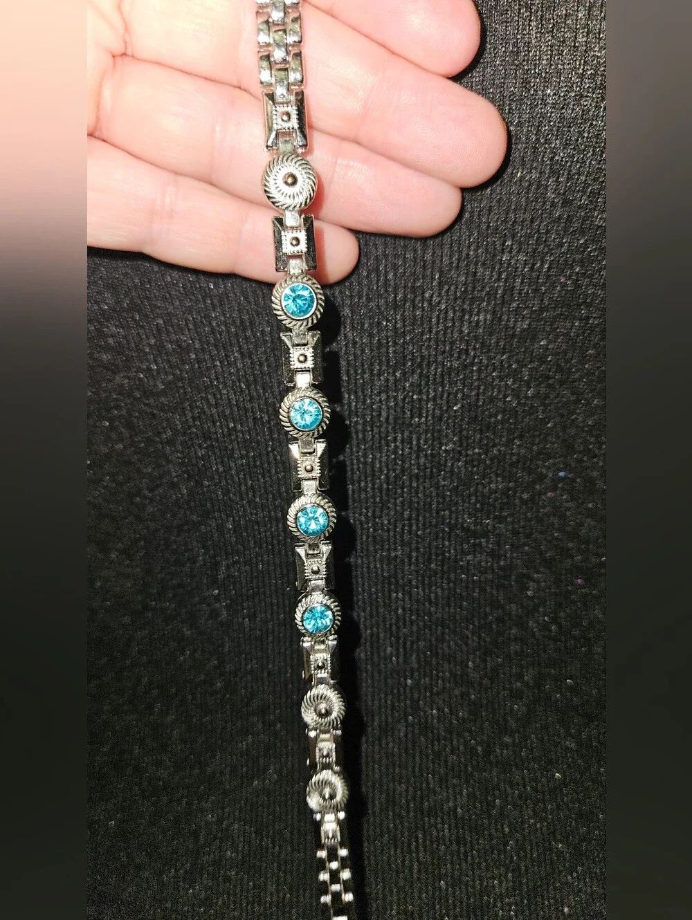 Vintage Silver Tone Scroll Link 7